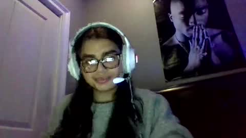 angelabvalle online show from February 11, 2:27 am