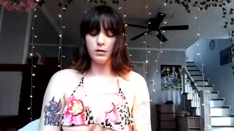 angelalice555 online show from July 20, 10:45 pm