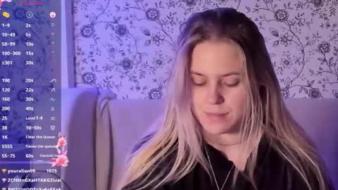 Darsi Anty online show from December 15, 2:21 pm