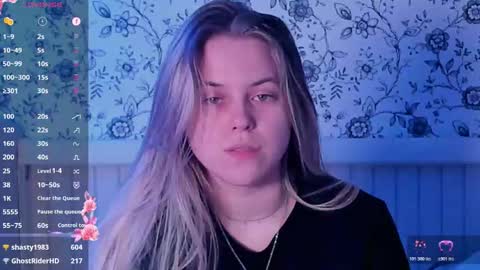 Darsi Anty online show from February 11, 2:33 pm