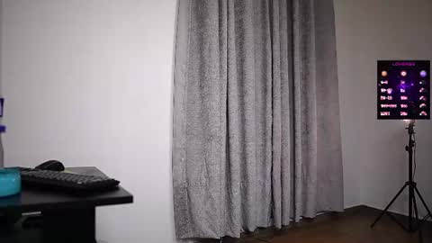 Snapshot of angelcabezaz chatting on July 2, 3:23 am NGEL. online show from July 2, 3:23 am