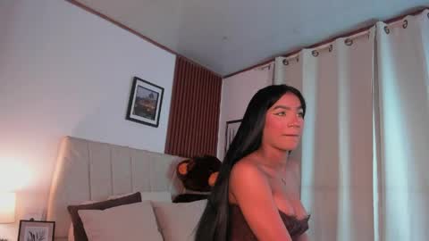 Snapshot of angeli_sexi chatting on June 5, 1:23 am Carolina online show from June 5, 1:23 am