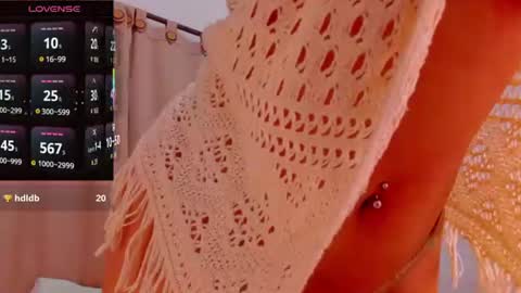 Snapshot of angelica_hot19 chatting on July 11, 2:14 am angelica_hot19 online show from July 11, 2:14 am