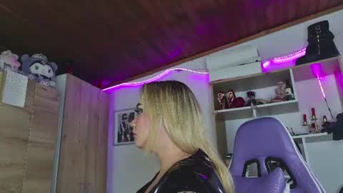 Snapshot of angelica_sparks chatting on July 11, 3:09 am Angelica Sparks online show from July 11, 3:09 am