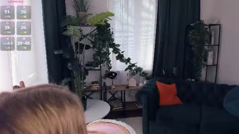 Alice WOW online show from July 17, 9:05 am