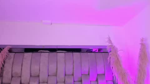 Angeline Heet online show from January 7, 11:29 pm