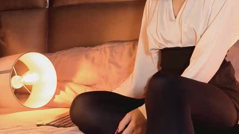 angelinepossy online show from November 21, 9:46 pm