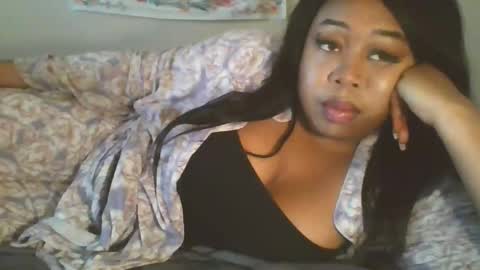 angeliquebelcaliz online show from April 22, 1:23 pm