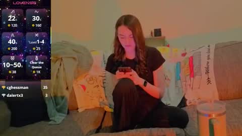 Snapshot of angelknight22 chatting on February 17, 11:11 pm angelknight22 online show from February 17, 11:11 pm