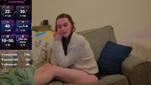 Snapshot of angelknight22 chatting on February 18, 11:55 pm angelknight22 online show from February 18, 11:55 pm