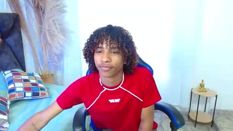 Angel online show from December 22, 8:17 pm