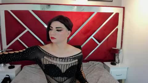 Snapshot of angell_fire chatting on March 4, 12:22 pm Angell online show from March 4, 12:22 pm