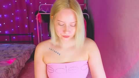 Cutie online show from March 16, 1:15 pm
