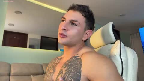 Angelo Ferro online show from June 30, 6:14 am