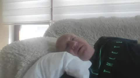 Snapshot of angelps1960 chatting on February 25, 10:14 am angelps1960 online show from February 25, 10:14 am