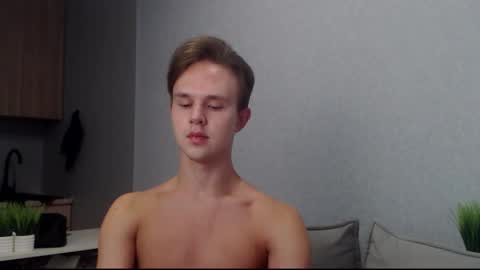 Angel online show from September 28, 7:03 am