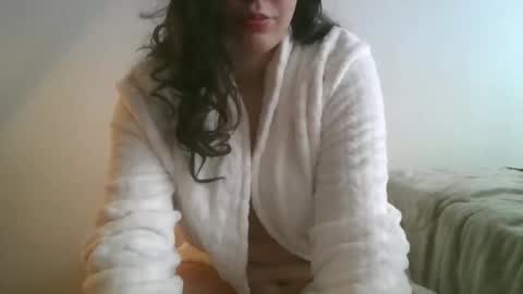 angelrrm online show from May 28, 6:49 pm