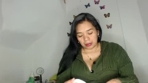 rebeca online show from August 5, 8:22 pm