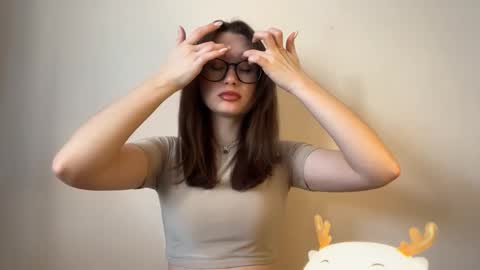 Lisa online show from September 15, 1:22 pm