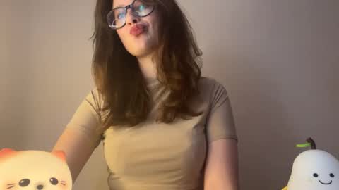 Lisa online show from October 22, 12:27 pm