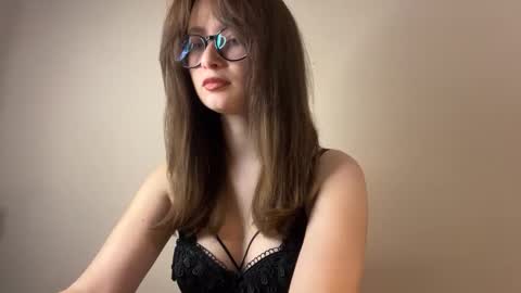 Lisa online show from November 7, 1:11 pm