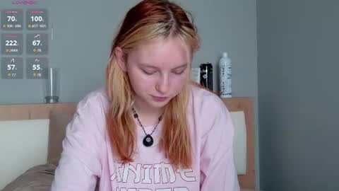 angelwise online show from August 4, 3:10 am