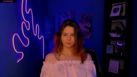 Angle online show from June 14, 2:24 am