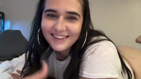 angilina007 online show from June 24, 9:14 pm