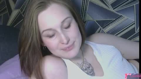 Anne online show from February 2, 8:18 pm