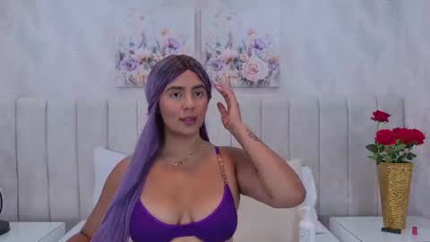 Dania Lpez online show from July 31, 12:26 pm
