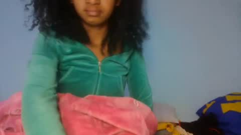 anitaazzh online show from July 11, 8:28 am