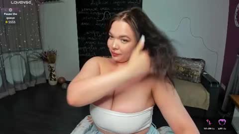 Anita online show from June 18, 11:36 am