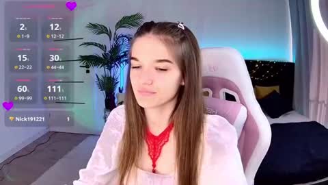 ann_woood online show from June 13, 2:37 pm