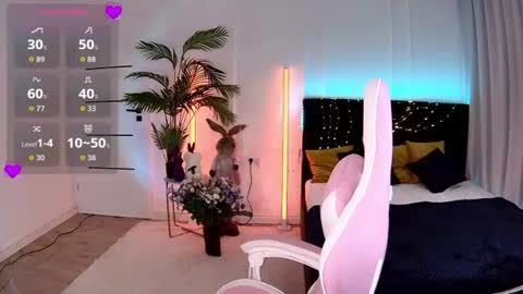 ann_woood online show from June 14, 2:08 pm