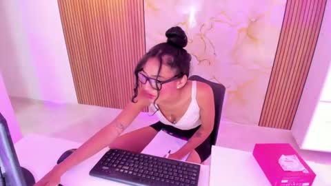 Ana  online show from June 26, 6:56 pm