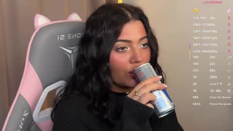 Anna online show from April 18, 5:33 am