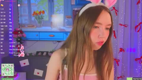 Holly Molly Im Polly online show from March 29, 7:36 pm