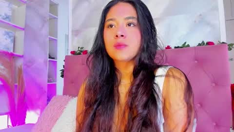 Anna online show from November 17, 3:18 pm