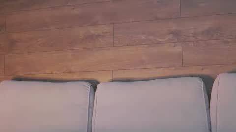 annasplash online show from February 28, 6:58 am