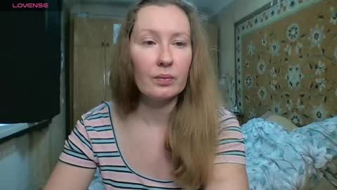 AnnaXLovers online show from May 29, 8:01 am