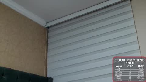       online show from November 10, 12:53 am