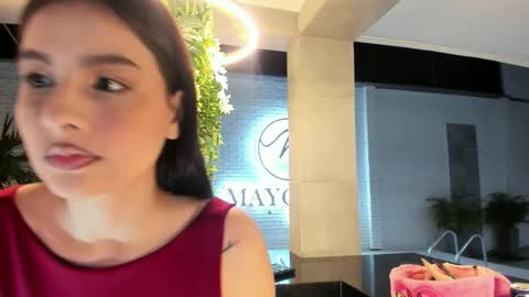 Anne online show from February 9, 3:21 am