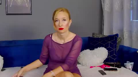 Anne online show from June 25, 2:55 am