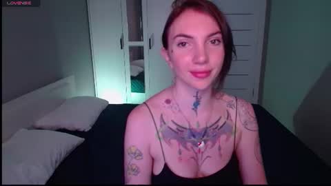 Snapshot of annetenet chatting on July 7, 8:07 am Annet online show from July 7, 8:07 am