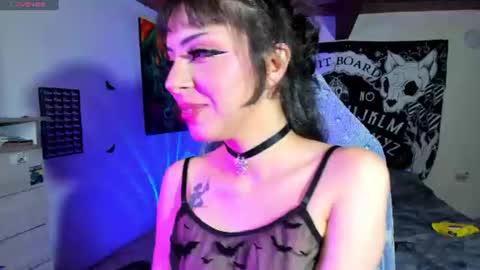 Nikoll online show from June 30, 8:37 am