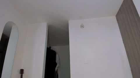 Creamy online show from April 2, 8:06 pm