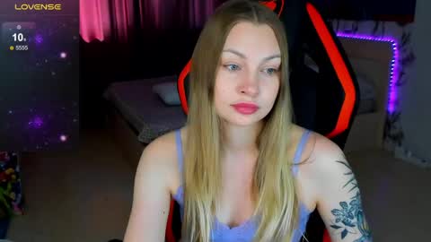 Annie online show from March 23, 10:19 am