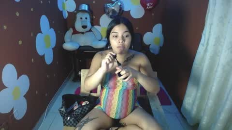annie_doll3 online show from May 23, 7:51 pm