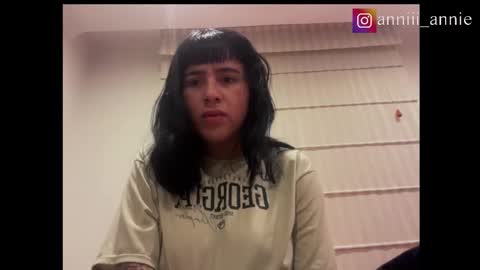 JEANNE no olvides seguirme dont forget follow me  uu online show from October 2, 2:40 am