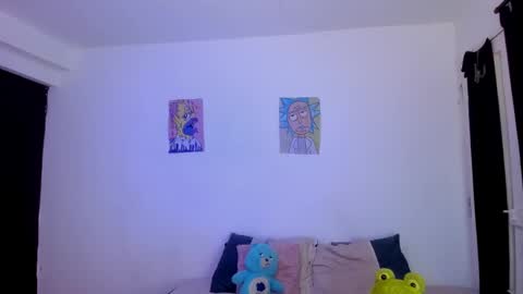 AnnieBlu3 online show from December 24, 12:33 pm